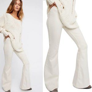 Free People Penny Pull-On Flare Jeans, Ivory, NWT, 26